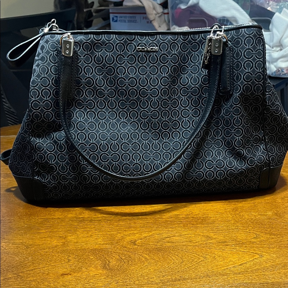 Coach Black and Gray Patterned Shoulder Bag